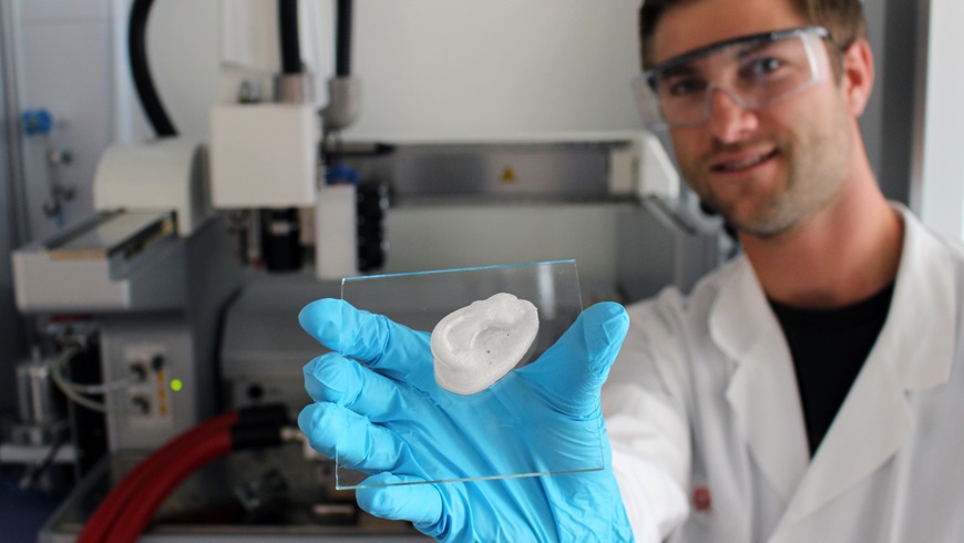 瑞士纳米纤维素3D打印人造耳 革新形的再生医学技术